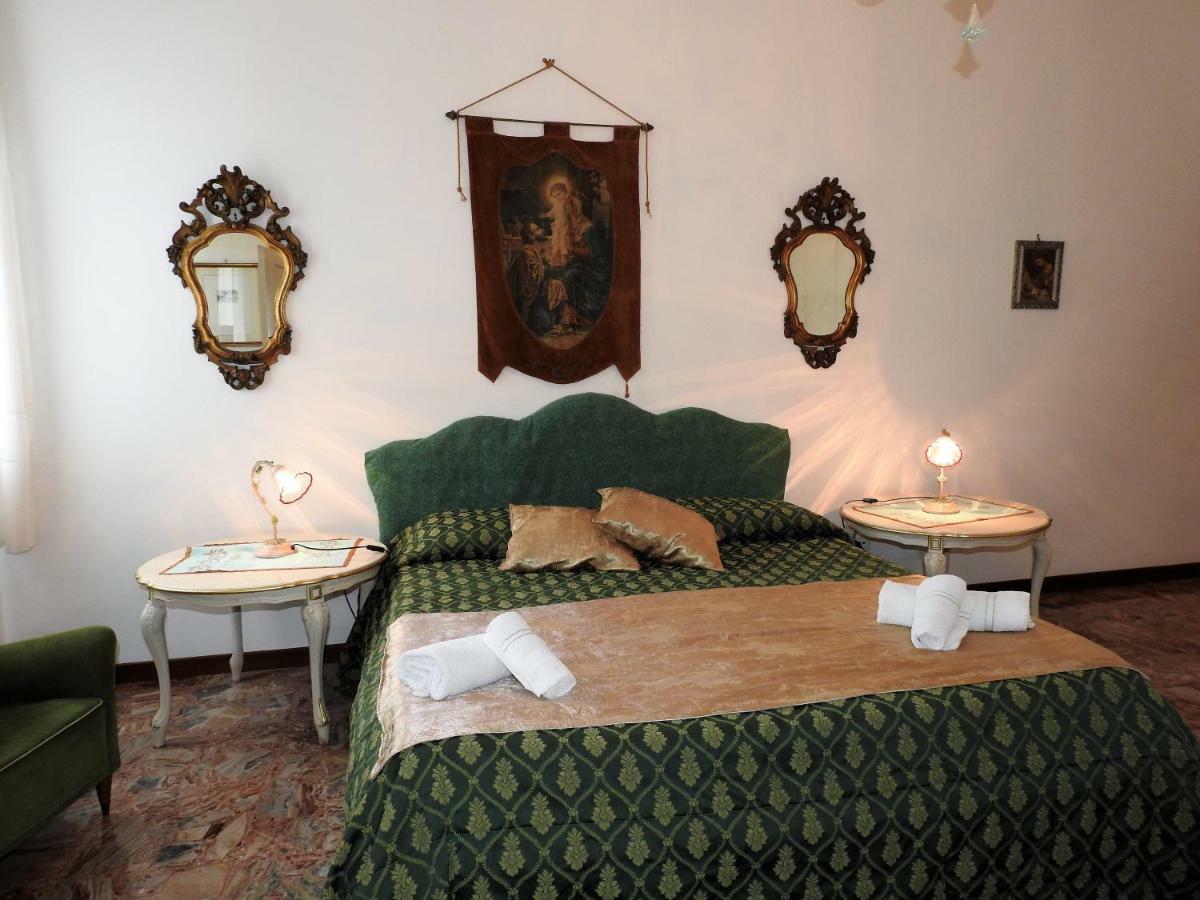 La Poetessa Apartment Venice Exterior photo